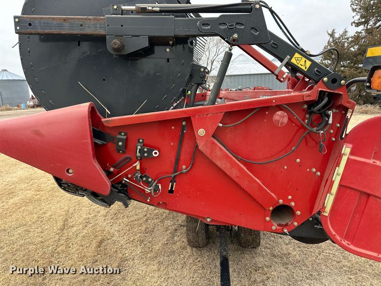 image for item ER8824 2014 Case IH 3162 flex draper head