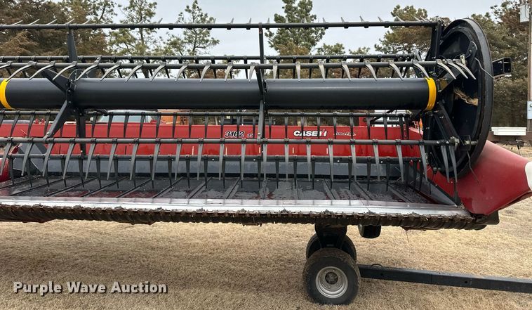 image for item ER8824 2014 Case IH 3162 flex draper head