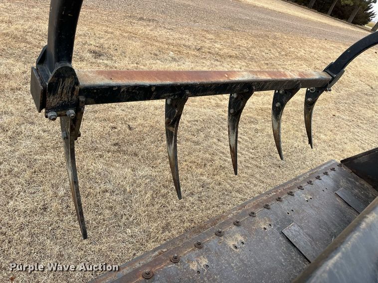 image for item ER8825 2012 New Holland TV6070 bi-directional tractor