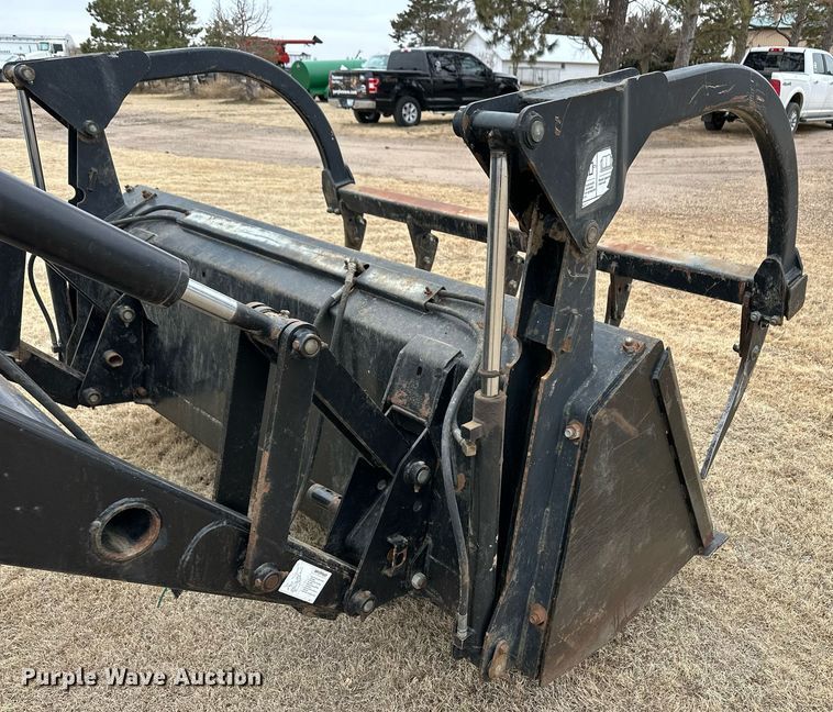 image for item ER8825 2012 New Holland TV6070 bi-directional tractor