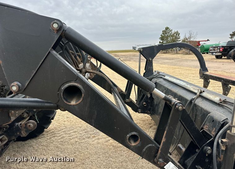 image for item ER8825 2012 New Holland TV6070 bi-directional tractor