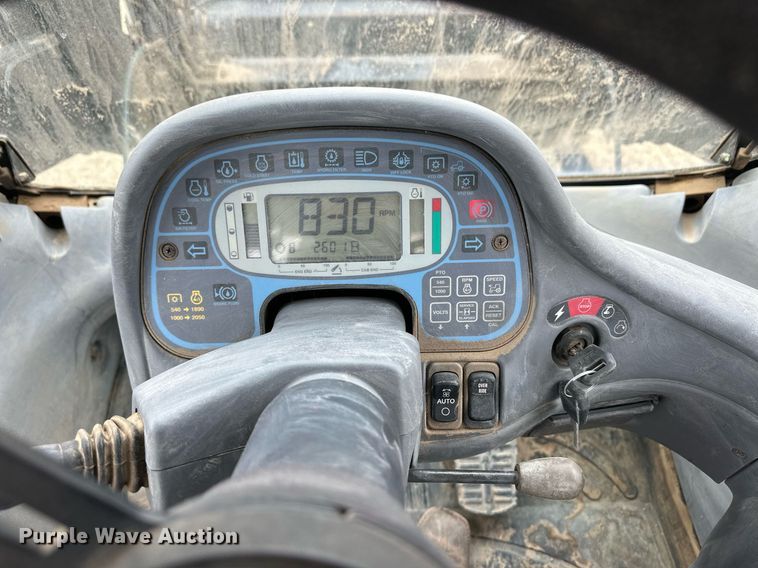 image for item ER8825 2012 New Holland TV6070 bi-directional tractor