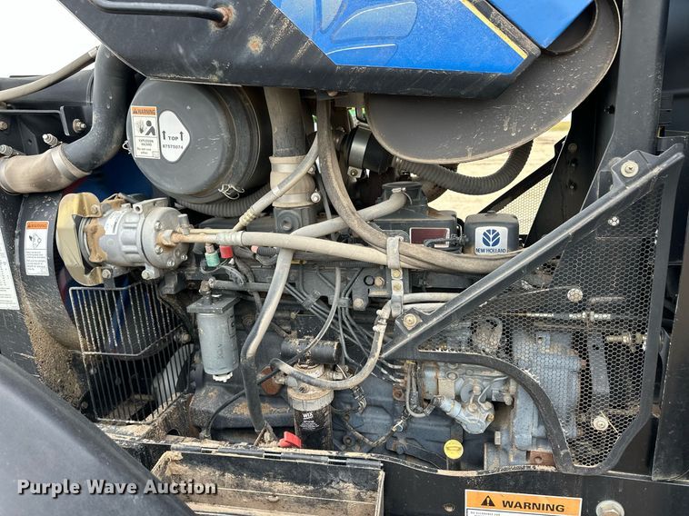 image for item ER8825 2012 New Holland TV6070 bi-directional tractor