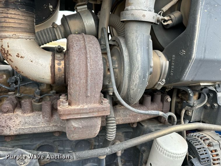 image for item ER8825 2012 New Holland TV6070 bi-directional tractor