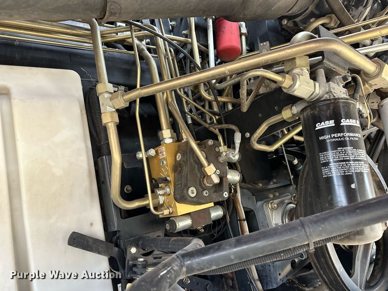 image for item ER8828 2013 Case IH 9230 combine