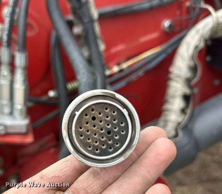 image for item ER8828 2013 Case IH 9230 combine