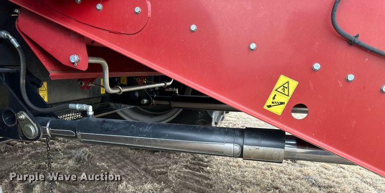 image for item ER8828 2013 Case IH 9230 combine