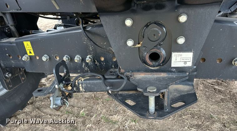 image for item ER8828 2013 Case IH 9230 combine