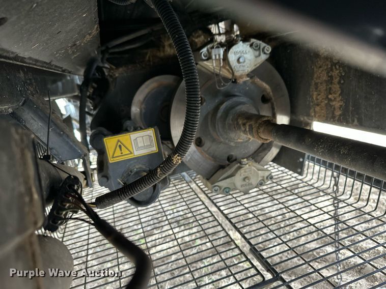 image for item ER8828 2013 Case IH 9230 combine