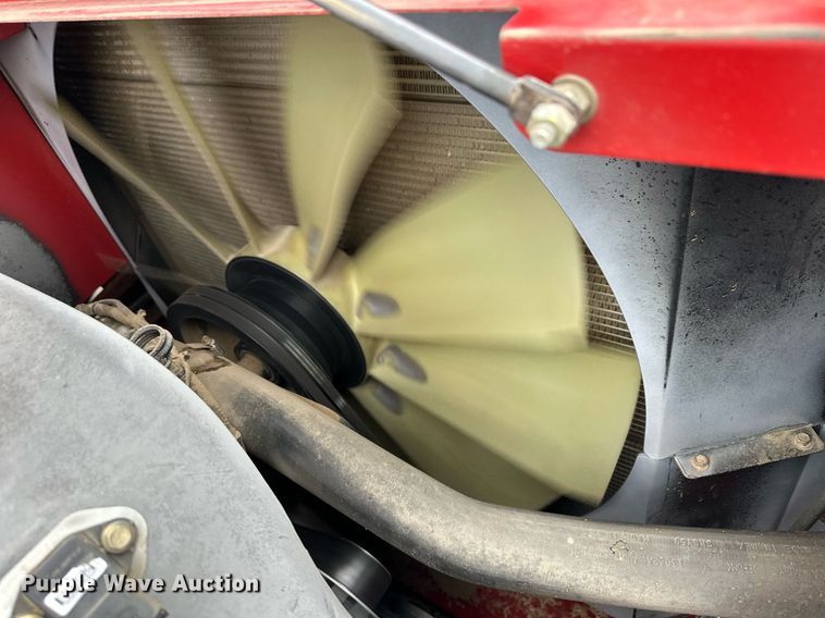 image for item ER8828 2013 Case IH 9230 combine