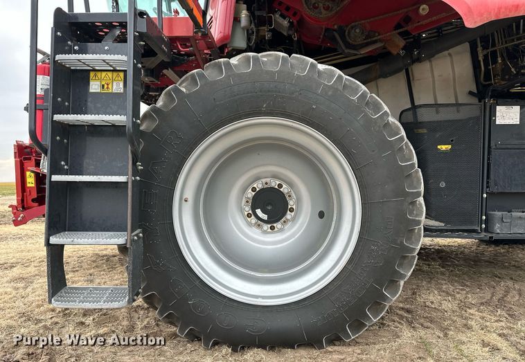 image for item ER8828 2013 Case IH 9230 combine