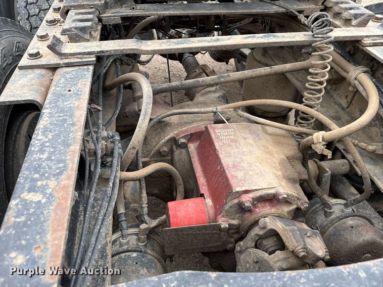 image for item ER8832 2009 Western Star 4900EX semi truck