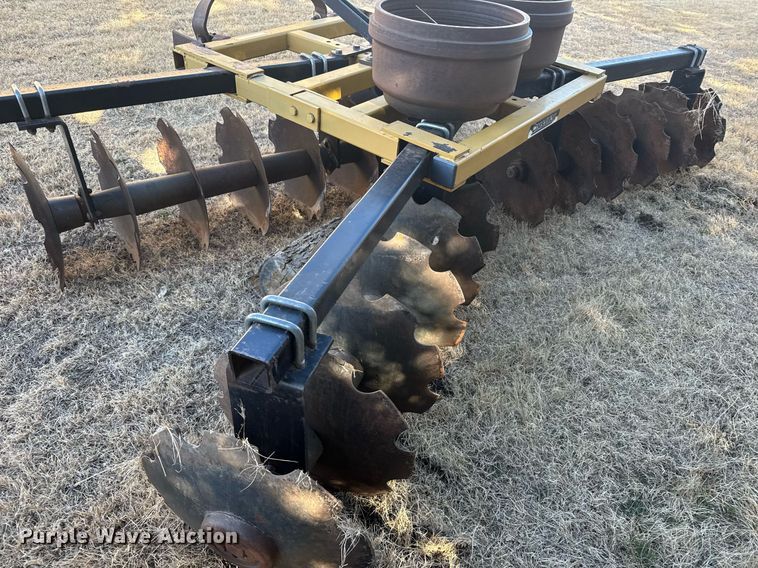 image for item ER8835 Cimarron HT24022 tandem disk