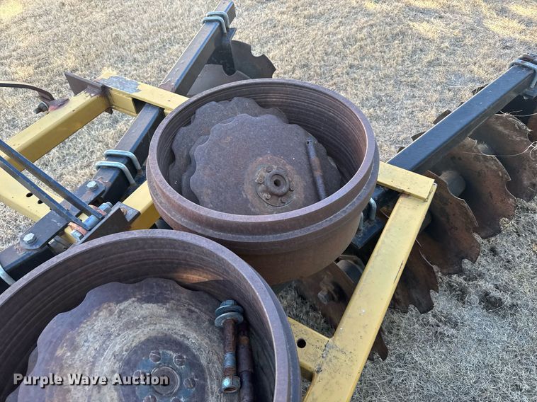 image for item ER8835 Cimarron HT24022 tandem disk