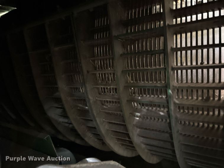 image for item ER8919 2003 John Deere 9750 STS combine