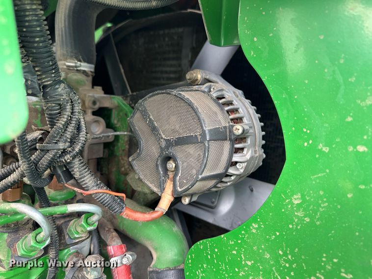 image for item ER8919 2003 John Deere 9750 STS combine