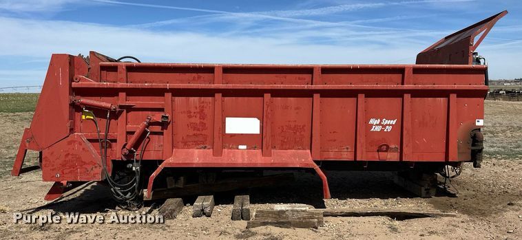 image for item ER8921 2010 MMI HSXHD20 manure spreader bed
