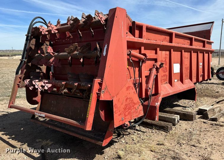 image for item ER8921 2010 MMI HSXHD20 manure spreader bed