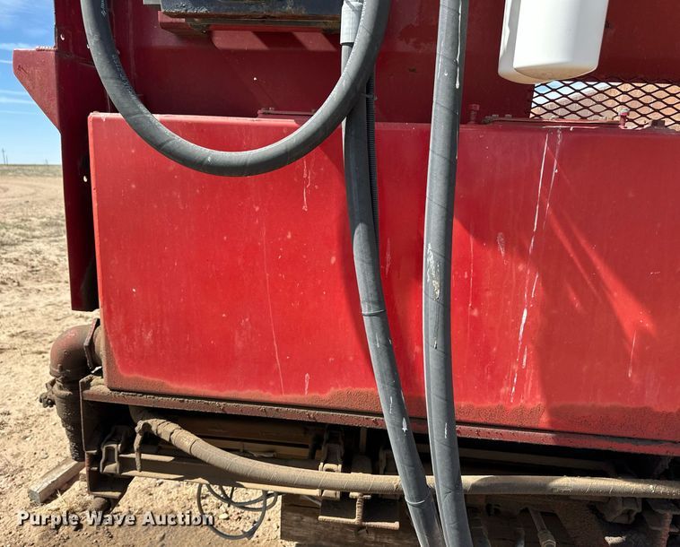 image for item ER8921 2010 MMI HSXHD20 manure spreader bed