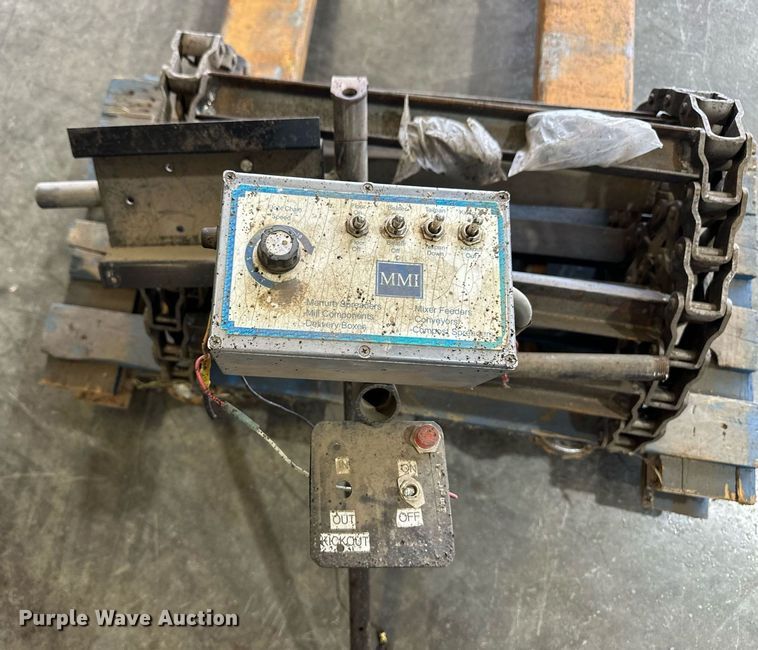 image for item ER8921 2010 MMI HSXHD20 manure spreader bed