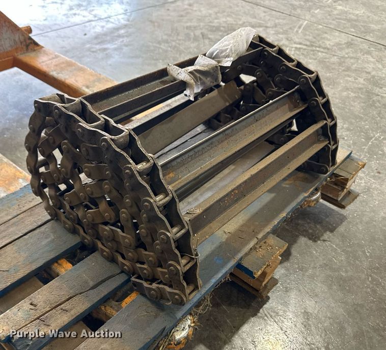 image for item ER8921 2010 MMI HSXHD20 manure spreader bed