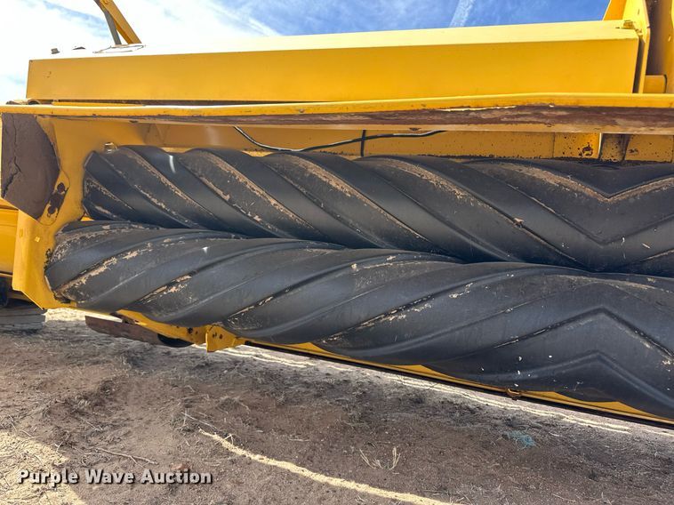 image for item ER8922 2014 New Holland 18HS Haybine rigid head