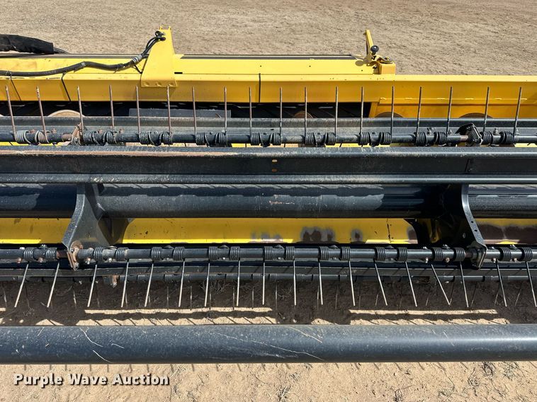 image for item ER8922 2014 New Holland 18HS Haybine rigid head