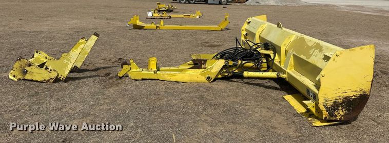 image for item ER8924 Degelman 46/57 blade