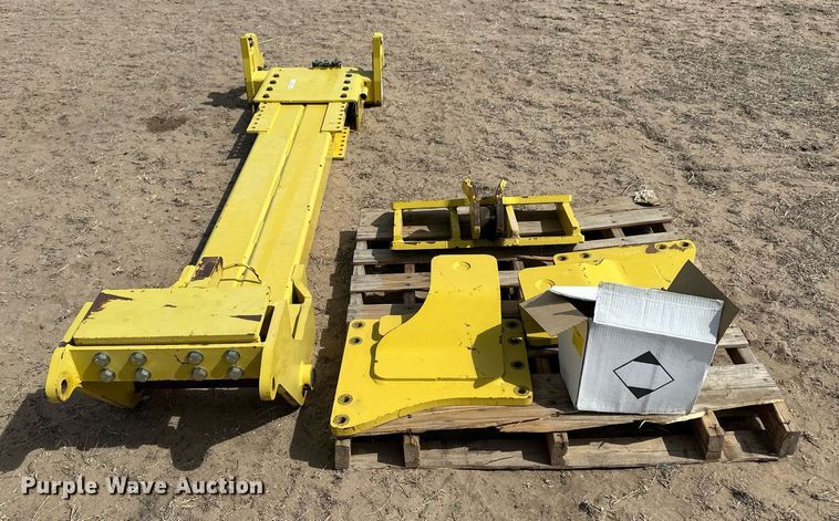 image for item ER8926 Degelman blade mounting bracket