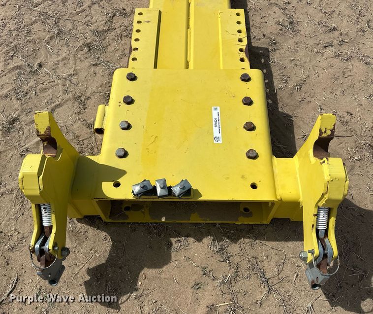 image for item ER8926 Degelman blade mounting bracket