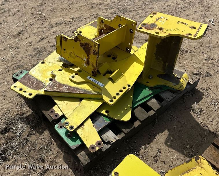 image for item ER8927 Degelman blade parts