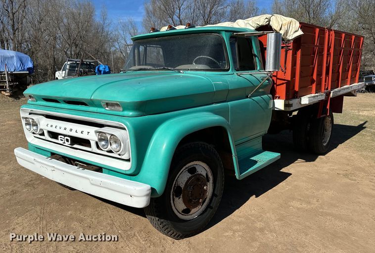 image for item ER8933 1961 Chevrolet 60 dump flatbed truck