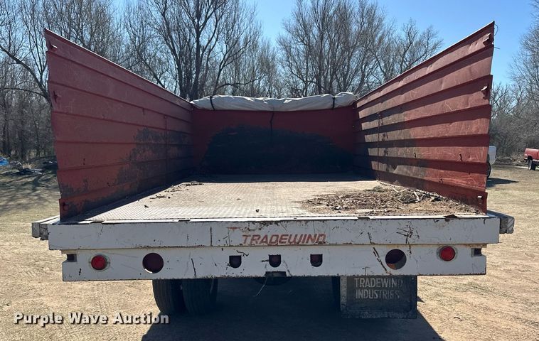 image for item ER8933 1961 Chevrolet 60 dump flatbed truck