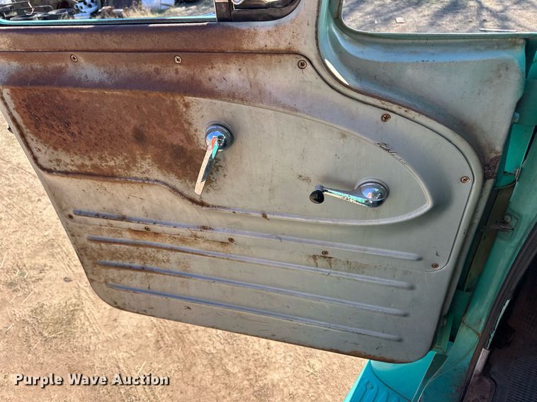 image for item ER8933 1961 Chevrolet 60 dump flatbed truck