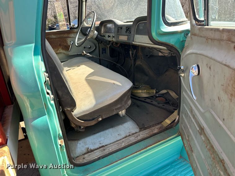 image for item ER8933 1961 Chevrolet 60 dump flatbed truck