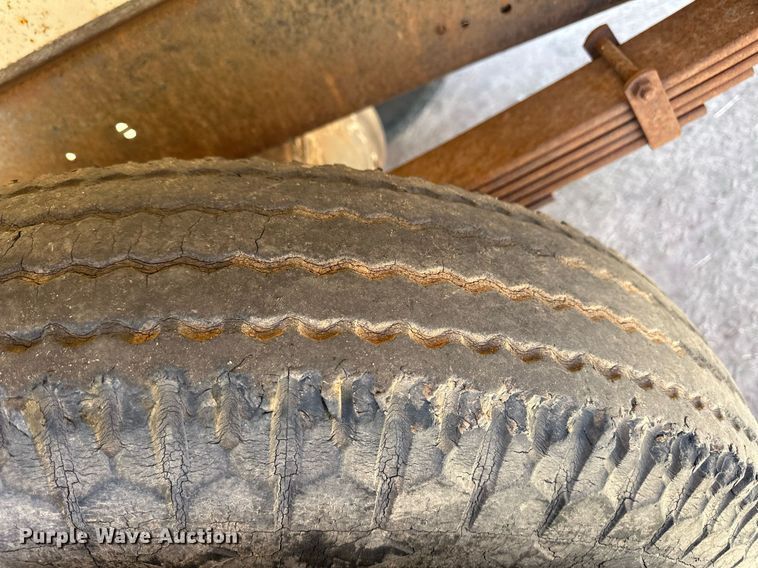 image for item ER8933 1961 Chevrolet 60 dump flatbed truck