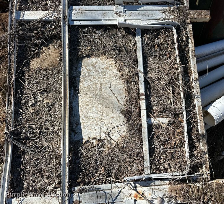 image for item ER8933 1961 Chevrolet 60 dump flatbed truck