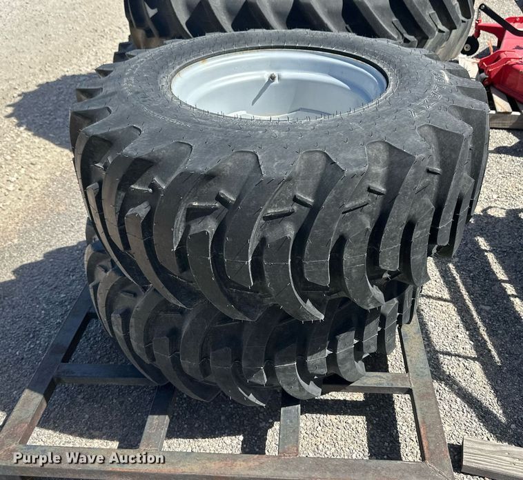 image for item ER8948 (6) tractor tires and wheels