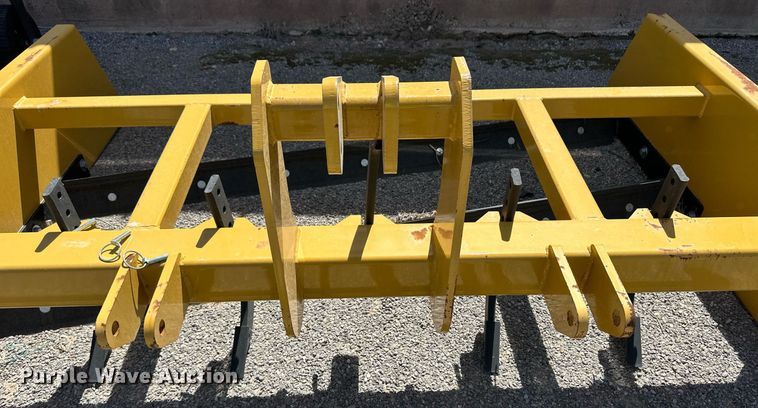 image for item ER8949 Cammond land leveler