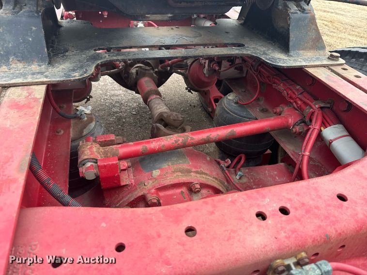 image for item NN9648 2005 Kenworth T800 semi truck