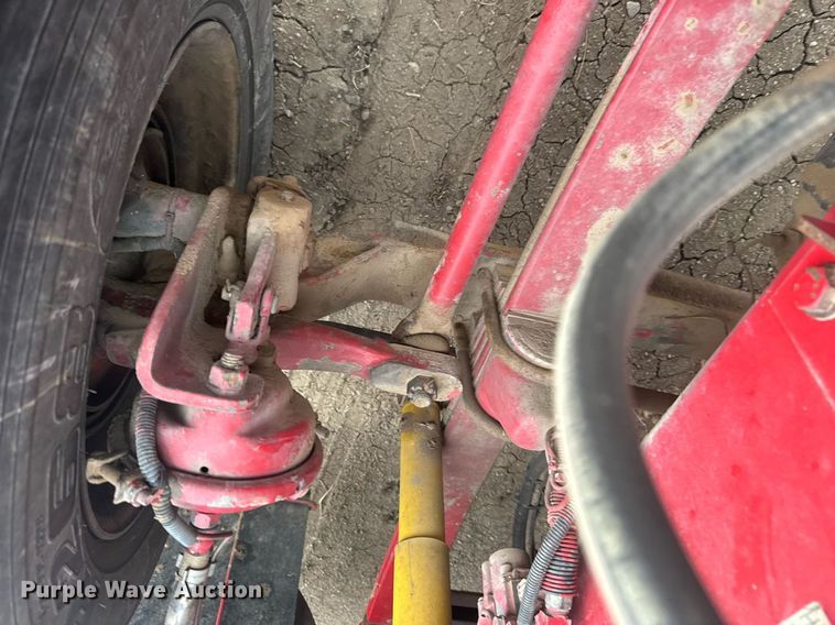 image for item NN9648 2005 Kenworth T800 semi truck