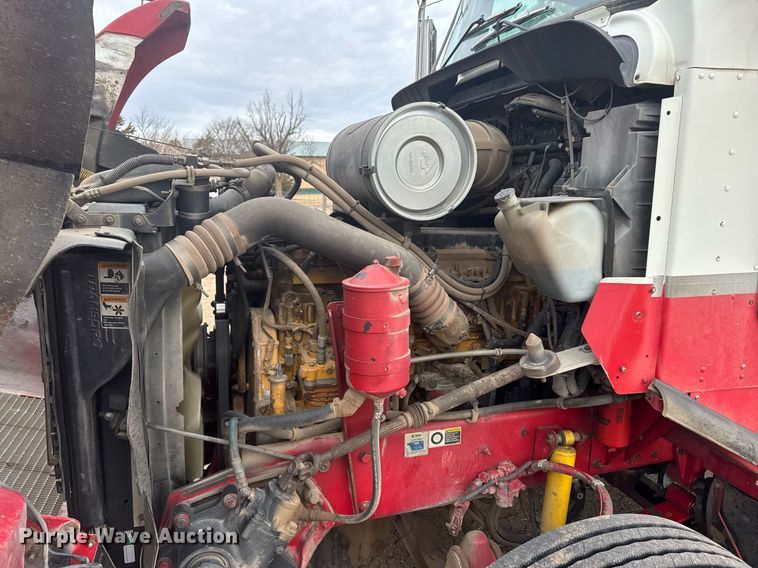 image for item NN9648 2005 Kenworth T800 semi truck