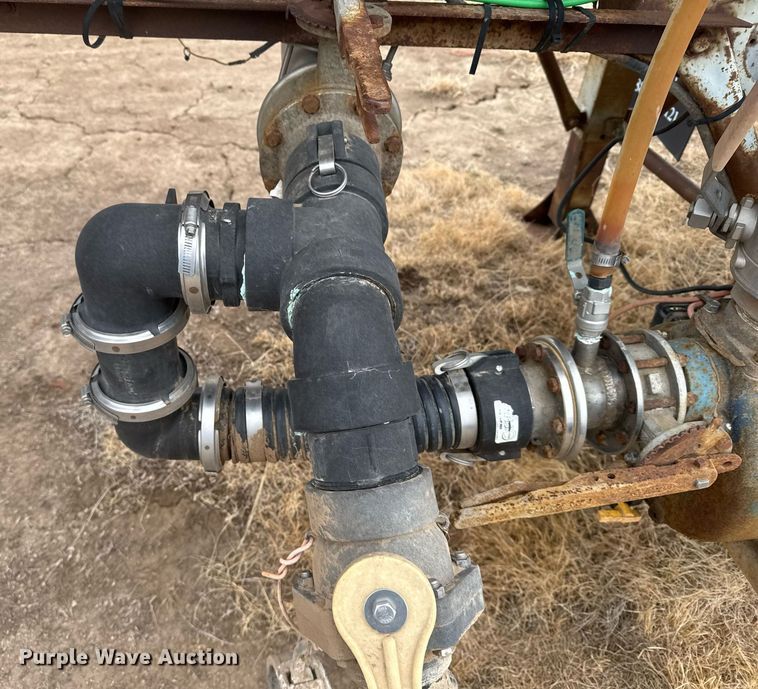 image for item NN9649 1984 Fruehauf tank trailer