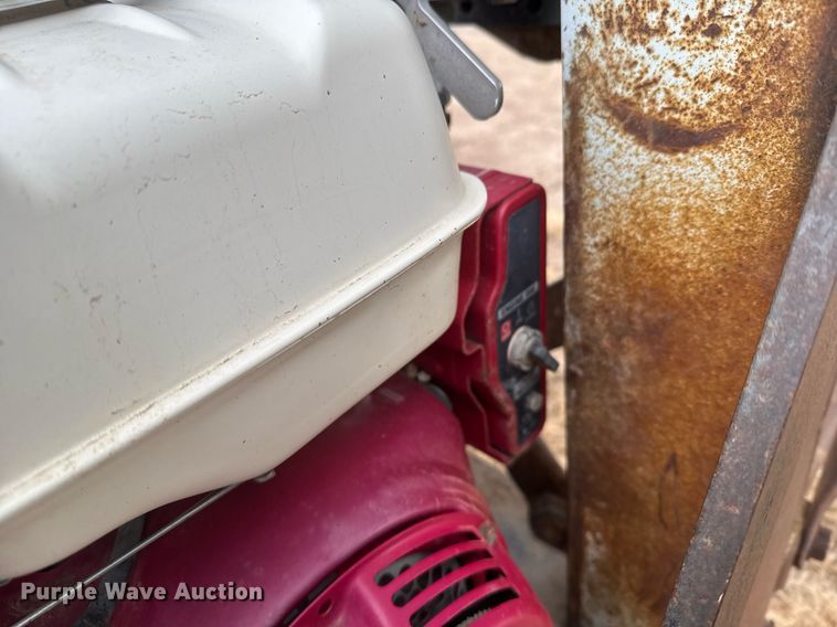 image for item NN9649 1984 Fruehauf tank trailer