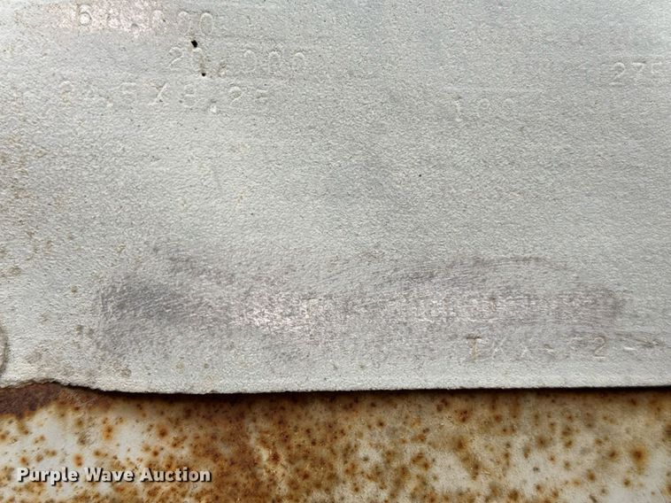 image for item NN9649 1984 Fruehauf tank trailer