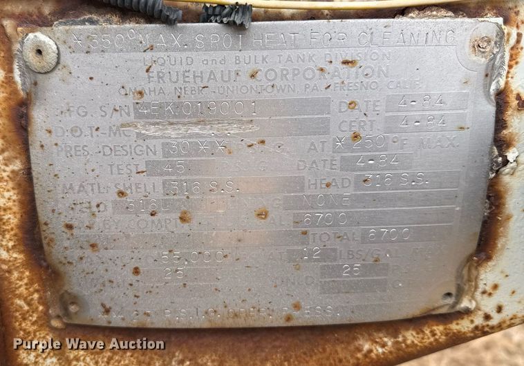 image for item NN9649 1984 Fruehauf tank trailer