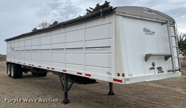 image for item NN9650 2013 Maurer grain trailer