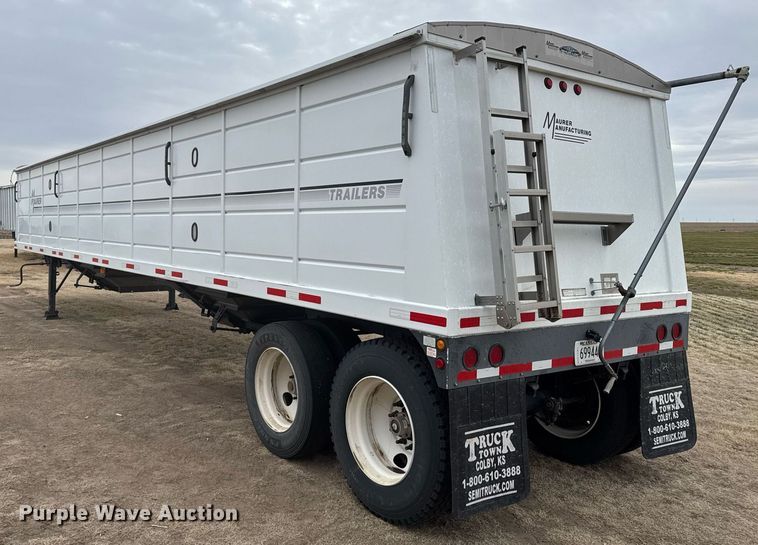 image for item NN9650 2013 Maurer grain trailer