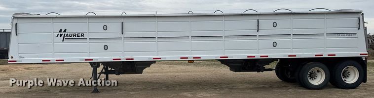 image for item NN9650 2013 Maurer grain trailer