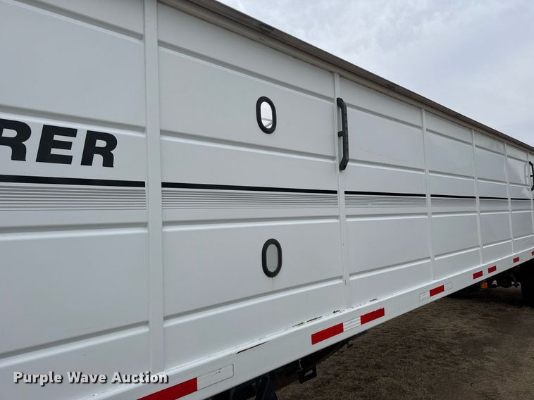 image for item NN9650 2013 Maurer grain trailer